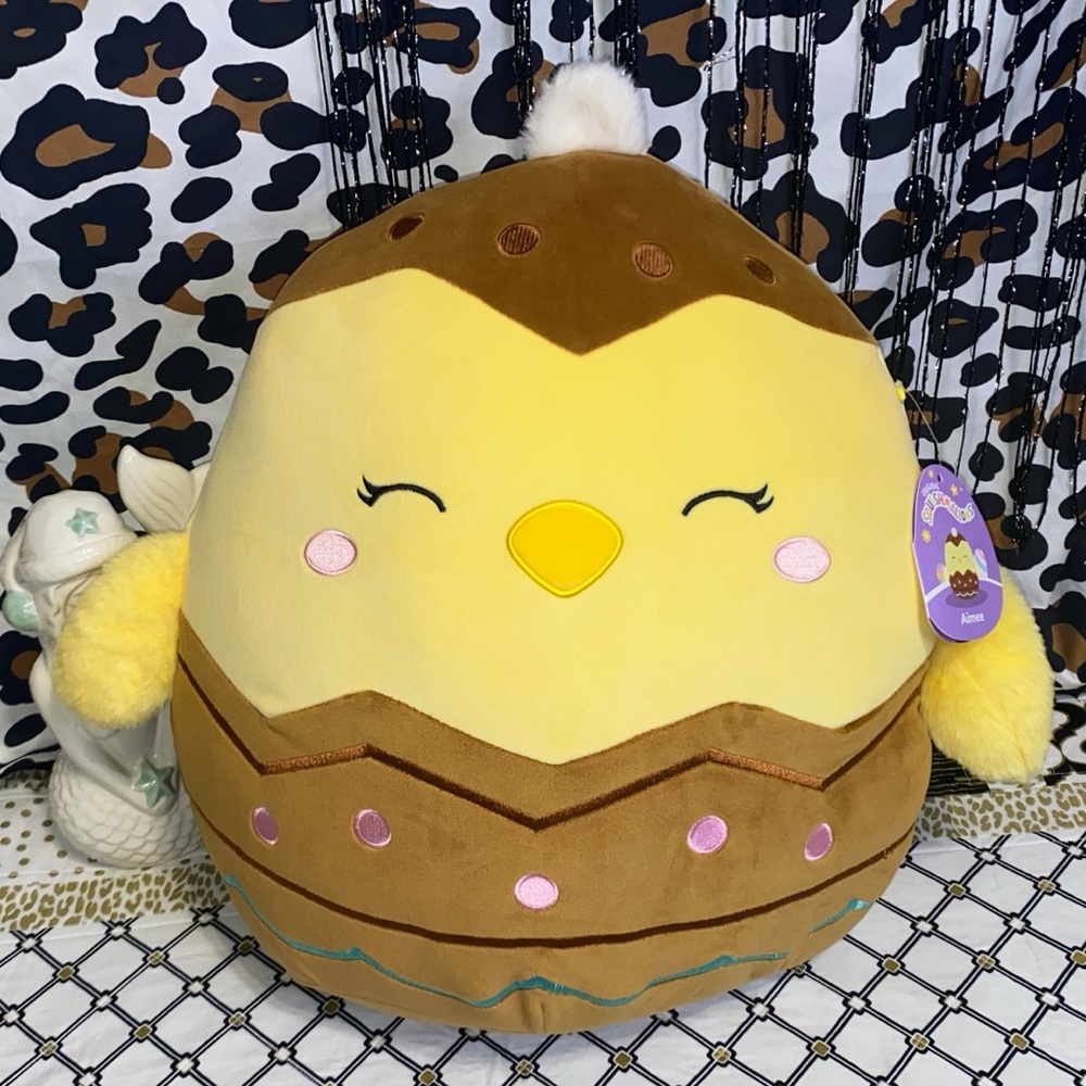 SQUISHMALLOWS JAZWARES AIMEE THE CHICK N A CHOCOLATE EGG PLUSH PILLOW